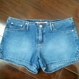 Paris Blues jean shorts